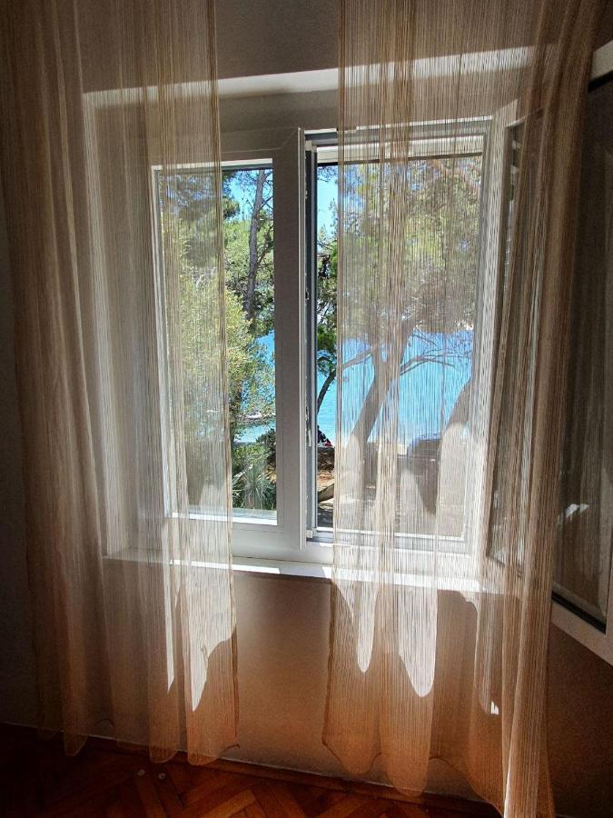 Sidus Maris, Spacious Seaside Apartment With Free Parking Martinšćica Dış mekan fotoğraf