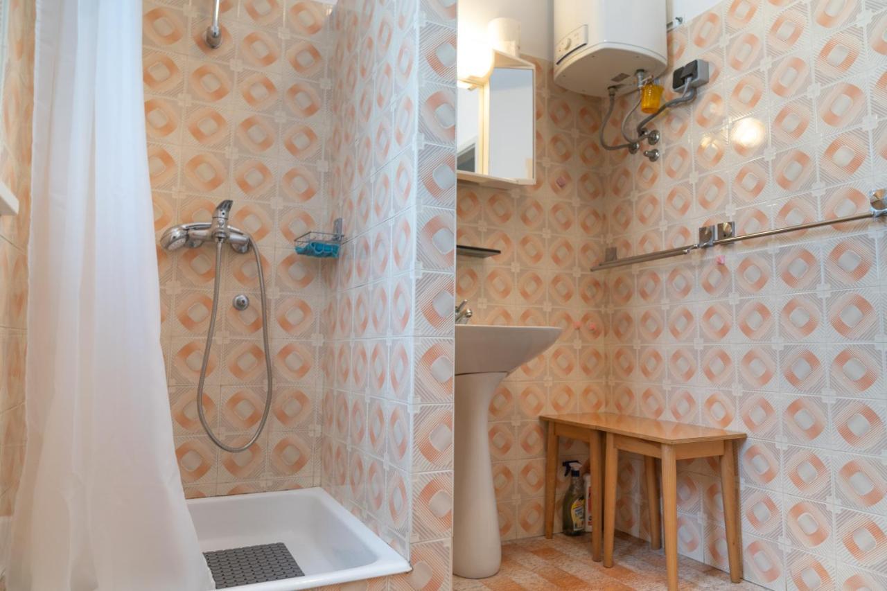 Sidus Maris, Spacious Seaside Apartment With Free Parking Martinšćica Dış mekan fotoğraf