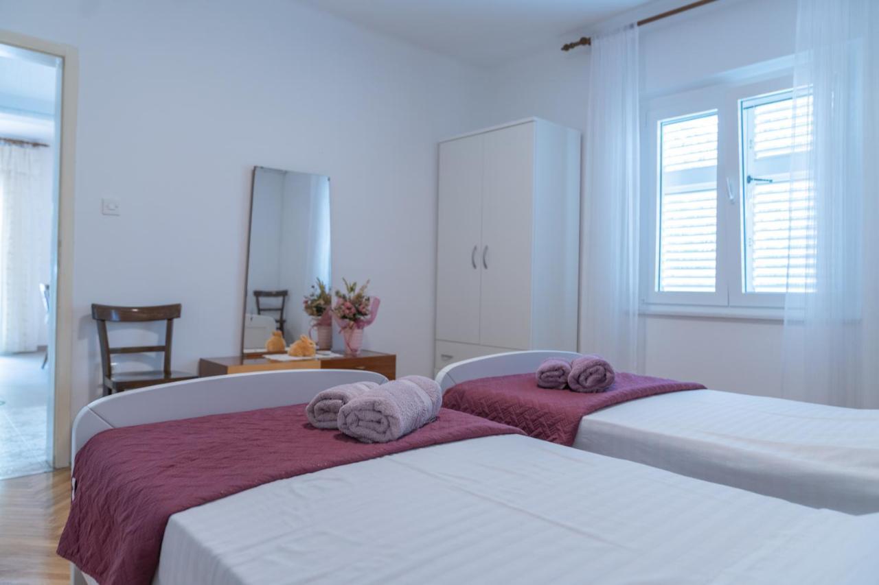 Sidus Maris, Spacious Seaside Apartment With Free Parking Martinšćica Dış mekan fotoğraf