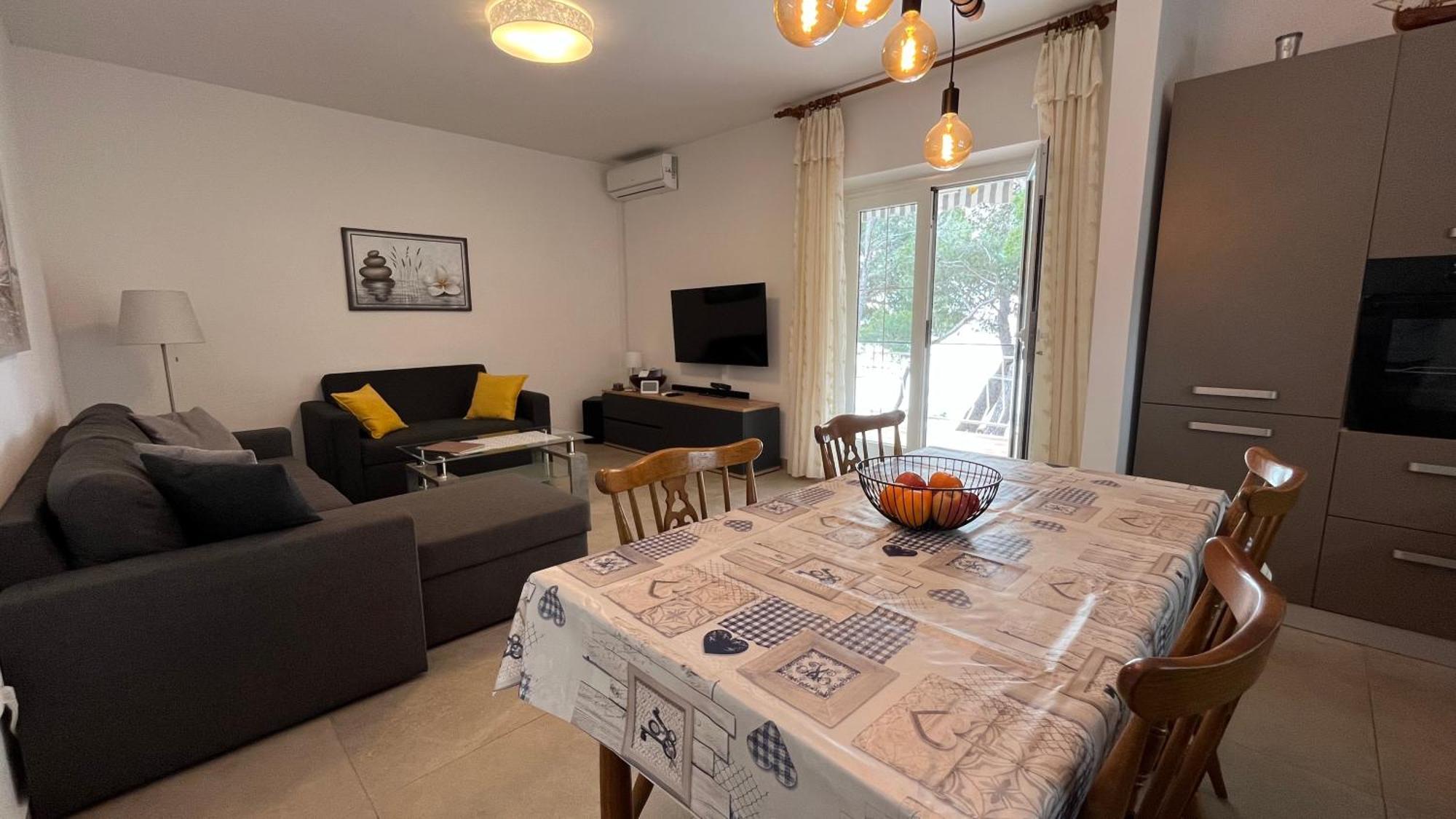 Sidus Maris, Spacious Seaside Apartment With Free Parking Martinšćica Dış mekan fotoğraf